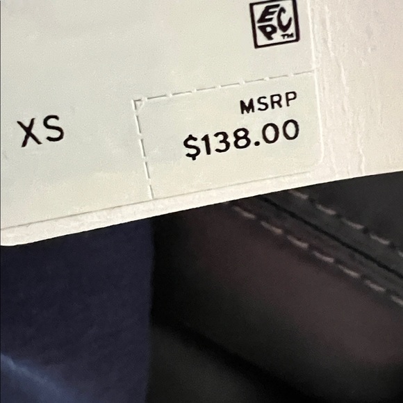 Levi's Vintage Women's Denim Overalls - Picture 16 of 16